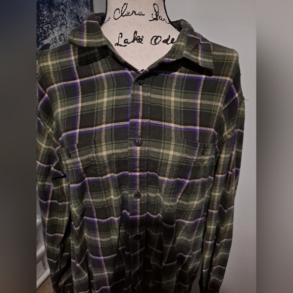 Gap flannel button down - Picture 3 of 8